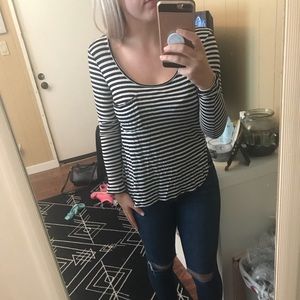 Long sleeve white and black stripped shirt